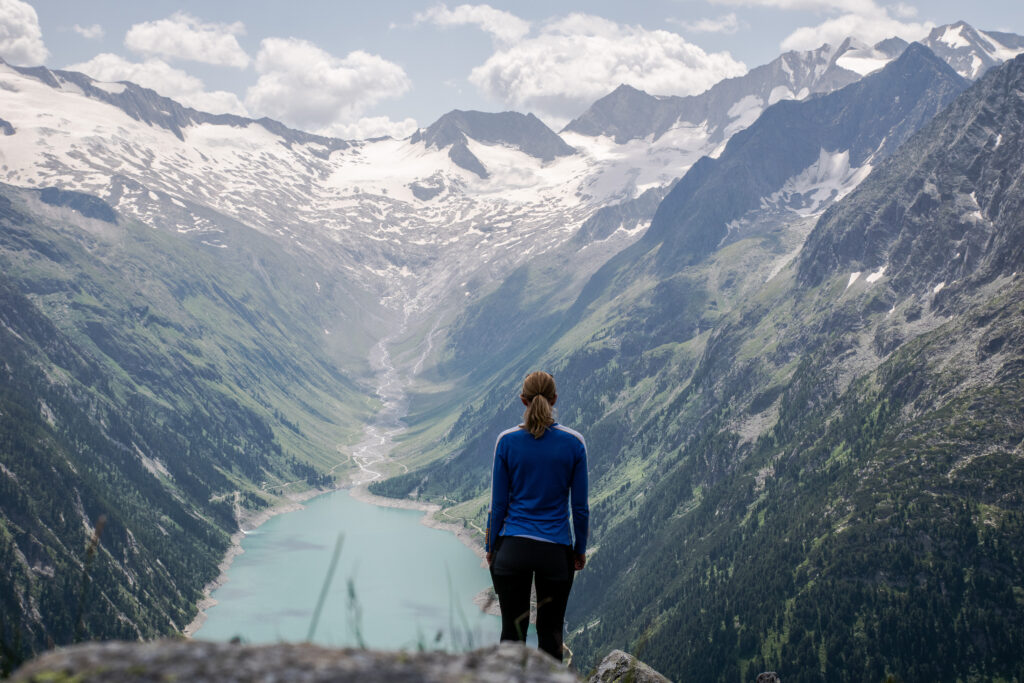 Udsigt mod Schlegeis Stausee på vandretur til Olpererhütte